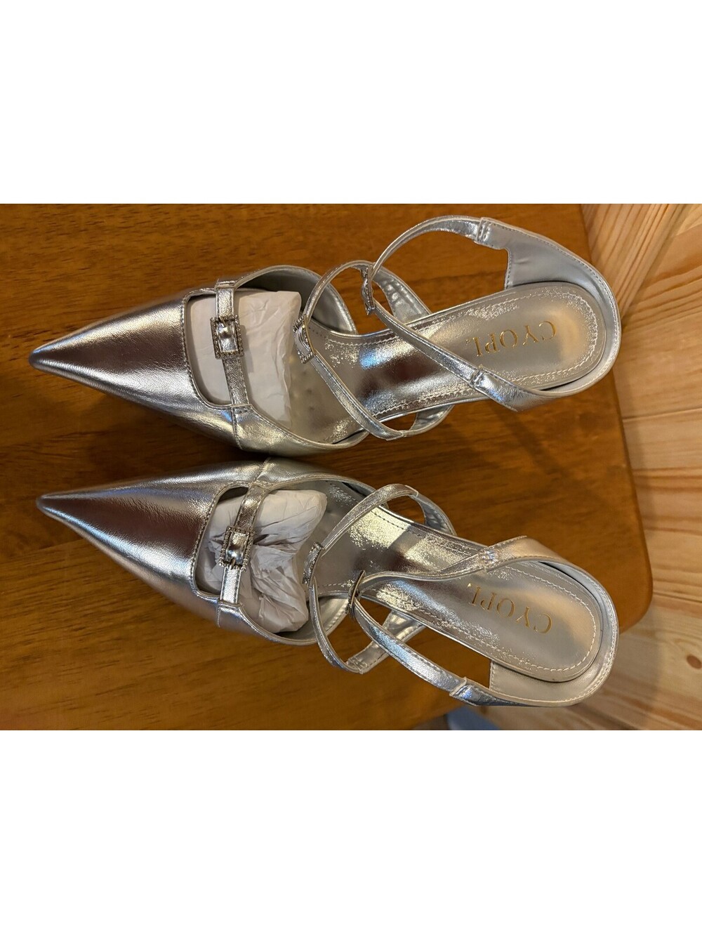 CYOPL Silver Pointed Toe Kitten Heel Slingback Pumps, Size 7